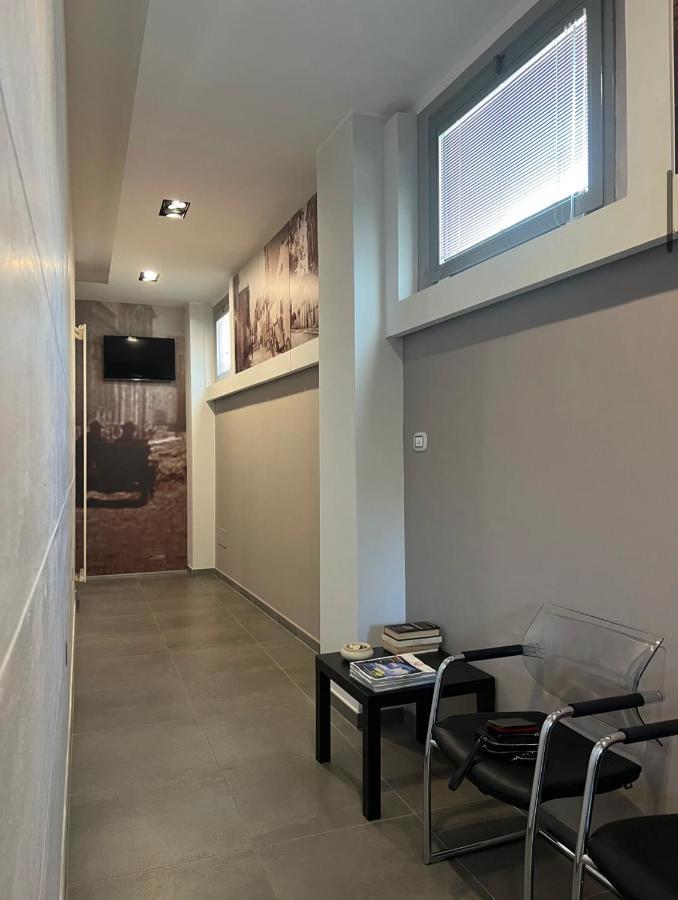 Palazzo 41 Rental Rooms サン・ピエトロ・ヴェルノーティコ エクステリア 写真